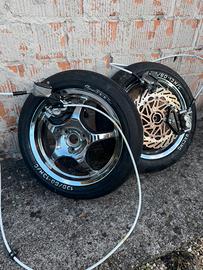 Kit cerchi aerox cromati con slick stage 6 + freni