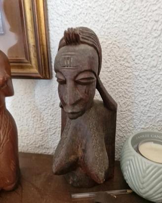 statua africana in legno