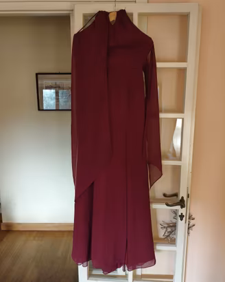 abito bordeaux in chiffon