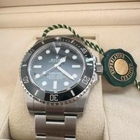 Rolex Submariner 124060 Aprile 2024 MAI INDOSSATO