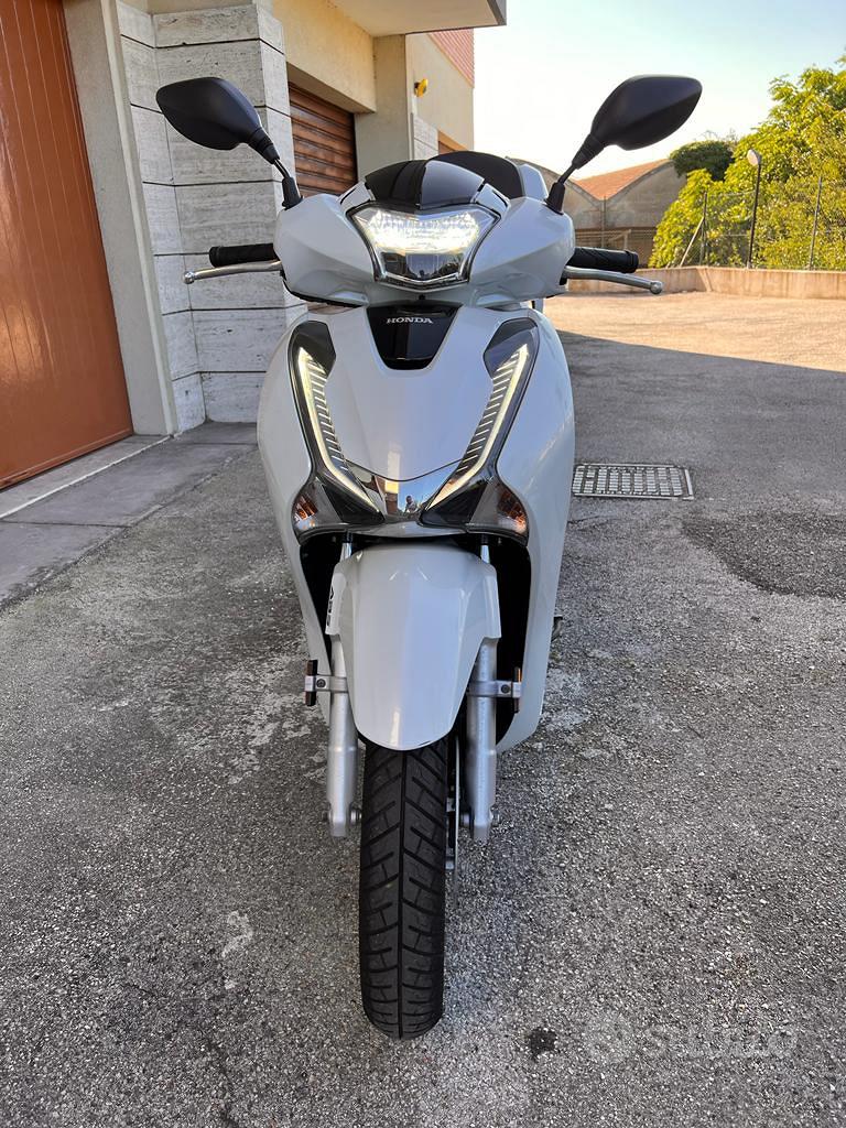 Honda Sh 125 2017 - Moto e Scooter In vendita a Ancona