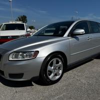 VOLVO V50 1.6 D DRIVe R-Design