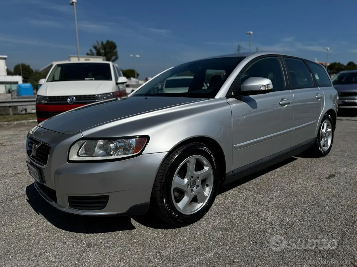 Volvo V50 (2003-2012)