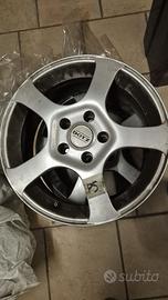 Cerchi in lega 205 R16 usati - 5 fori