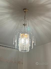 Lampadario in cristallo con abat jour