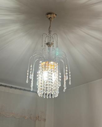 Lampadario in cristallo con abat jour