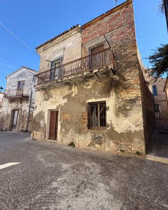 Casa indipendente a San Martino in pensilis