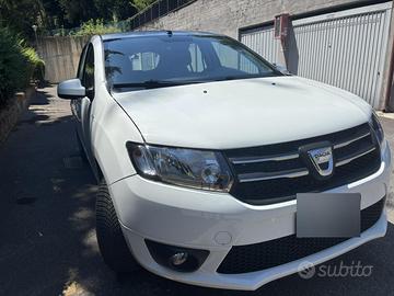 DACIA Sandero 1.2 75CV Lauréate