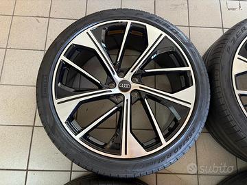 Cerchi in lega 21 per Audi Q5 con gomme