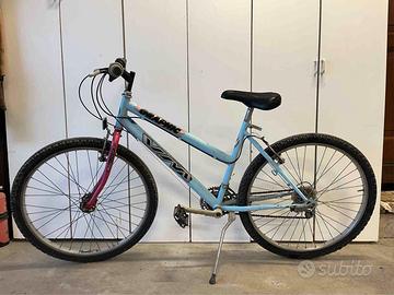 Bicicletta da donna Graphic