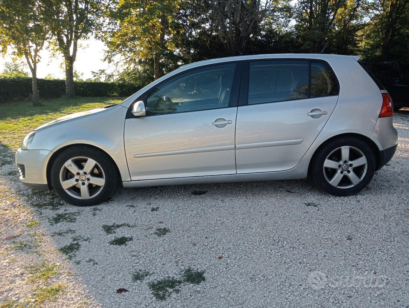 Volkswagen Golf 2009 photo 3