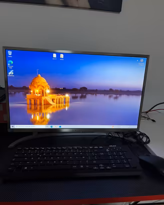 Acer All In One Win10 1000GB di archiviazione