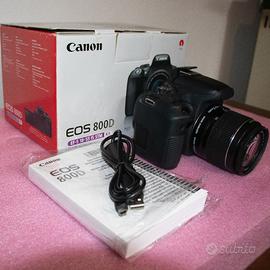 Canon 800D  Corpo macchina + Obiettivo 18/55mm
