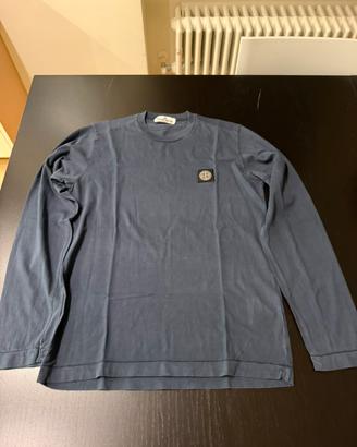 t-shirt stone island