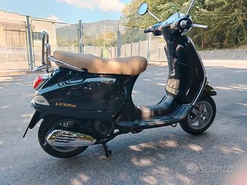 Vespa lx 125 ie