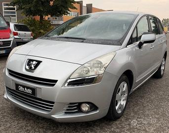 Peugeot 5008 1.6 HDi 112CV Access 7 POSTI