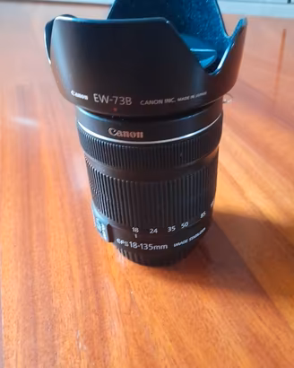 OBIETTIVO CANON EF-S 18-135 IS CON PARALUCE EW73 B