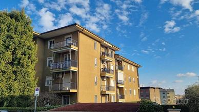 Appartamento di 107 m² con 3 locali e box auto a A
