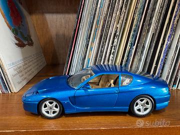 Modellino auto burago Ferrari 456 gt 1992 scala 1/
