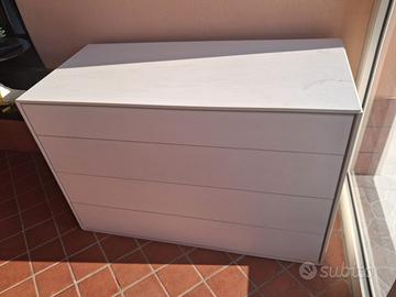 Cassettiera