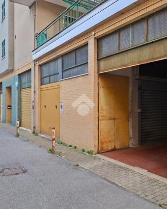 BOX A RONCO SCRIVIA