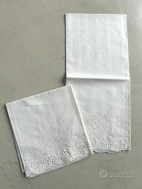 Teli ricamati a mano con angelo