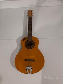 chitarra EKO 
