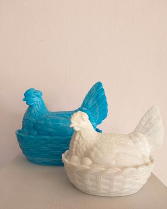Vetro antico_coppia di rare galline in vetro