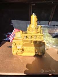 Pompa gasolio cat 3208 e coperchio scambiatore