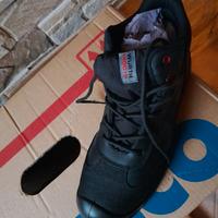 Scarpe antinfortunistiche