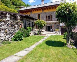 Casa Singola a Casale Corte Cerro