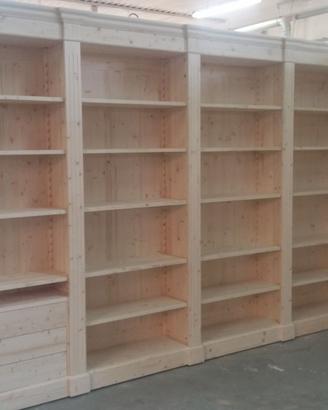 libreria angolo in abete ripiani cassetti laccata