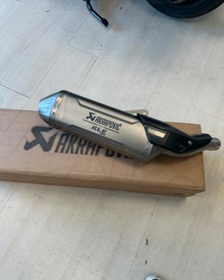 Scarico kle500 akaprovic titanio