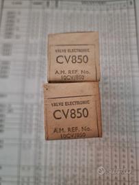 Coppia di 6AK5W Mullard CV850 5654 nos accoppiate
