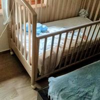 lettino  neonato pali con materasso