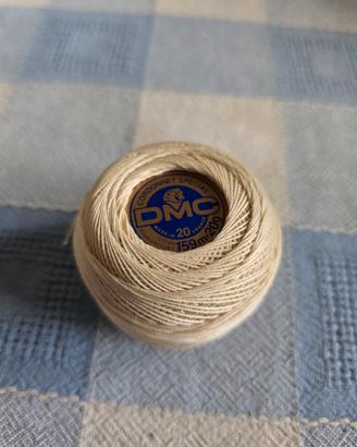 Cotone pregiato da ricamo colore ecru n 20