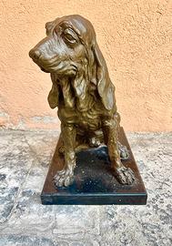 Scultura in bronzo cane Segugio