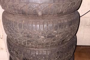Gomme da neve kleber complete di set cerchi