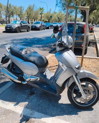 Aprilia Scarabeo 400 Light 