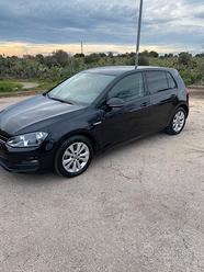 VOLKSWAGEN Golf 7ª serie - 2015