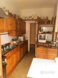 cucina artigianale in legno di rovere