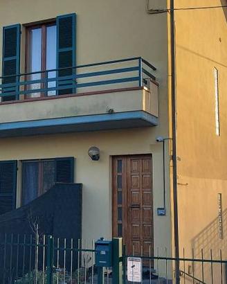 S.VENERANDA in Bifamiliare Primo Piano+ Mansarda,