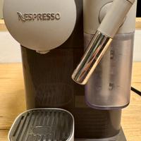 Macchina caffè Nespresso Lattissima One