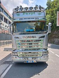 SCANIA R730