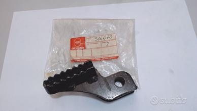 PEDANA POGGIAPIEDI DX GILERA RTX ARIZZONA HAWK GIL