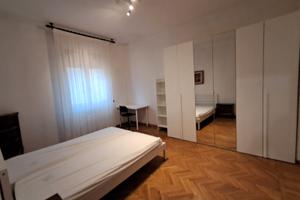 Appartamento arredato per tre studenti