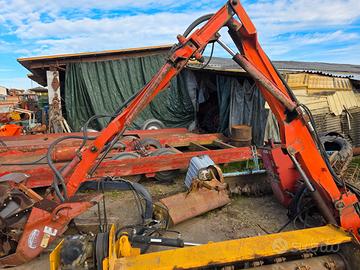 Braccio decespugliatore bruni a 3 con ruota