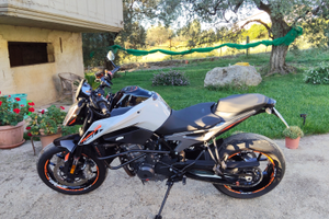 KTM Duke 790 2024