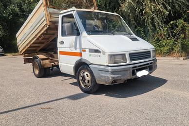 Iveco daily ribaltabile trilaterale