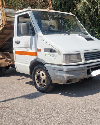 Iveco daily ribaltabile trilaterale